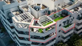 For sale duplex penthouse in Avda de Andalucia - Sierra de Estepona