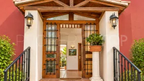 Comprar casa de 5 dormitorios en Bel Air