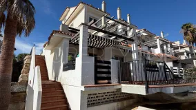 Apartamento en venta en Manilva con 2 dormitorios