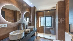 Buy Estepona penthouse with 3 bedrooms