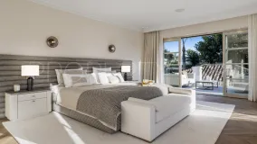 6 bedrooms villa for sale in Marbella