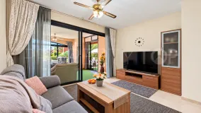 Apartamento planta baja en venta en Calahonda
