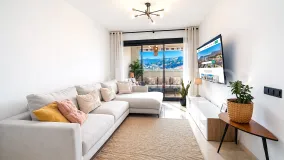 For sale apartment in Torrequebrada