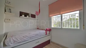Apartamento con 2 dormitorios en venta en Torremolinos
