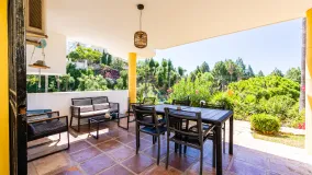 Ground floor apartment for sale in Calahonda