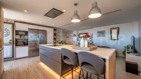 Comprar apartamento de 3 dormitorios en Benalmadena