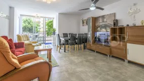 Apartamento de 3 dormitorios en venta en Torremolinos Centro