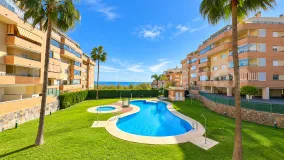 For sale 4 bedrooms penthouse in Torremolinos