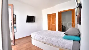 Apartamento con 2 dormitorios a la venta en Torremolinos Centro