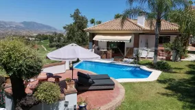 Villa for sale in La Cala Golf Resort