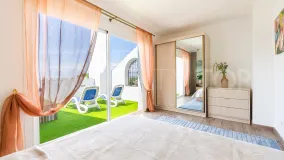4 bedrooms semi detached house in Calahonda for sale