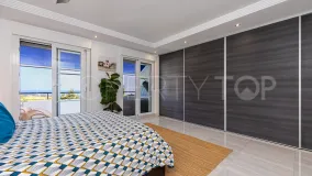 For sale Calahonda 4 bedrooms town house