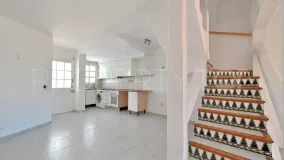 For sale town house in Calahonda