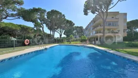 Calahonda, apartamento con 2 dormitorios en venta