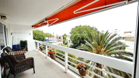 Apartment with 2 bedrooms for sale in La Carihuela