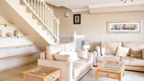 Duplex for sale in Marbesa