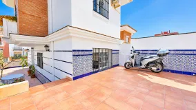 Casa en venta en Fuengirola con 5 dormitorios