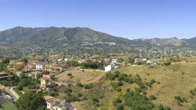 Sierrezuela 4 bedrooms villa for sale