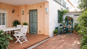 Pareado en venta con 6 dormitorios en San Pedro de Alcantara