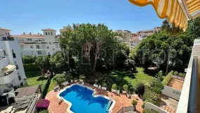 Buy duplex penthouse in La Carihuela with 3 bedrooms