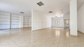 Fuengirola Centro, local comercial en venta