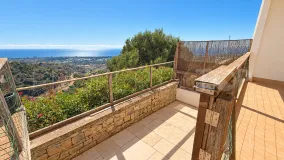 Apartamento en venta en Lomas de los Monteros con 3 dormitorios