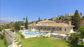 Se vende casa de 10 dormitorios en Mijas Golf