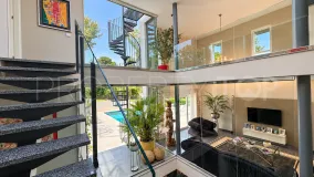 Buy villa with 5 bedrooms in La Cala Golf Resort