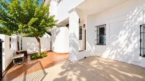 For sale 3 bedrooms town house in Los Naranjos de Marbella