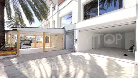 For sale commercial premises in Puerto Marina