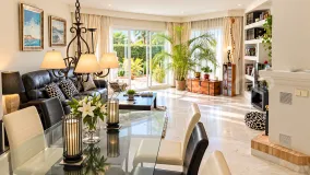 Town house for sale in Sierra Blanca with 3 bedrooms