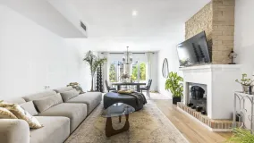 Comprar adosado de 3 dormitorios en Bel Air