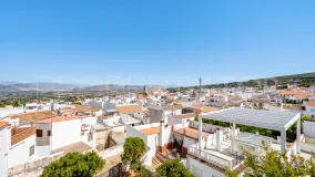 Adosado en venta en Alhaurin el Grande de 5 dormitorios