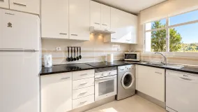 Apartamento planta baja en venta en Aloha Gardens