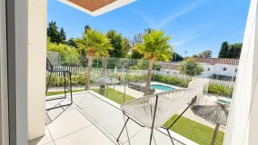 Apartment for sale in Elviria