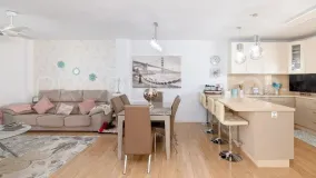 Semi detached house with 6 bedrooms for sale in San Pedro de Alcantara