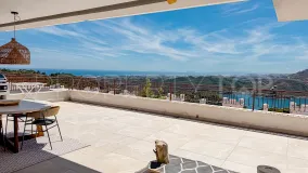 Apartamento de 3 dormitorios en venta en Almazara Hills