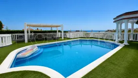 Las Farolas 6 bedrooms house for sale