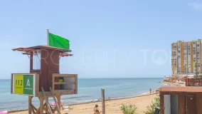 Comprar apartamento de 2 dormitorios en Calahonda
