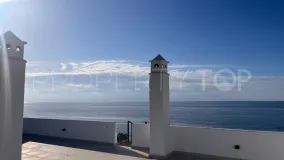 Buy penthouse in Calahonda