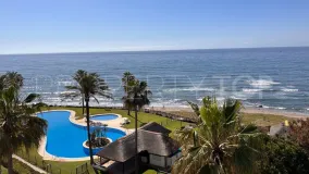 Buy penthouse in Calahonda