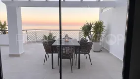 Buy penthouse in Calahonda