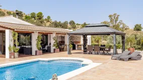 Villa en venta en Coin de 3 dormitorios