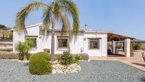Villa en venta en Coin de 3 dormitorios