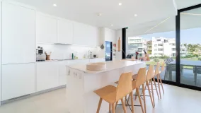 Apartamento planta baja en venta en El Higueron con 3 dormitorios