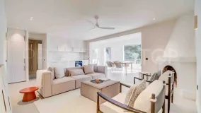 Buy 2 bedrooms apartment in Benalmadena Costa