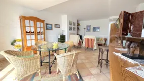 Comprar apartamento de 2 dormitorios en Marbella - Puerto Banus