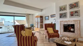 Comprar apartamento de 2 dormitorios en Marbella - Puerto Banus