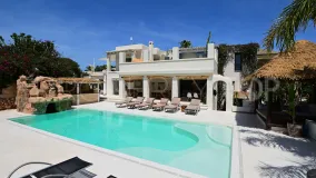 Villa de 15 dormitorios a la venta en Cap Martinet