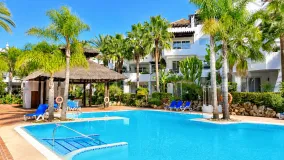 Duplex penthouse for sale in Marbella - Puerto Banus with 3 bedrooms